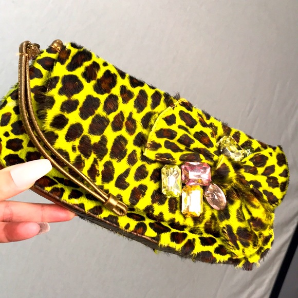 Betsey Johnson 2007 Rare Purse: Green Leopard print with bow and jewels. - Picture 3 of 5